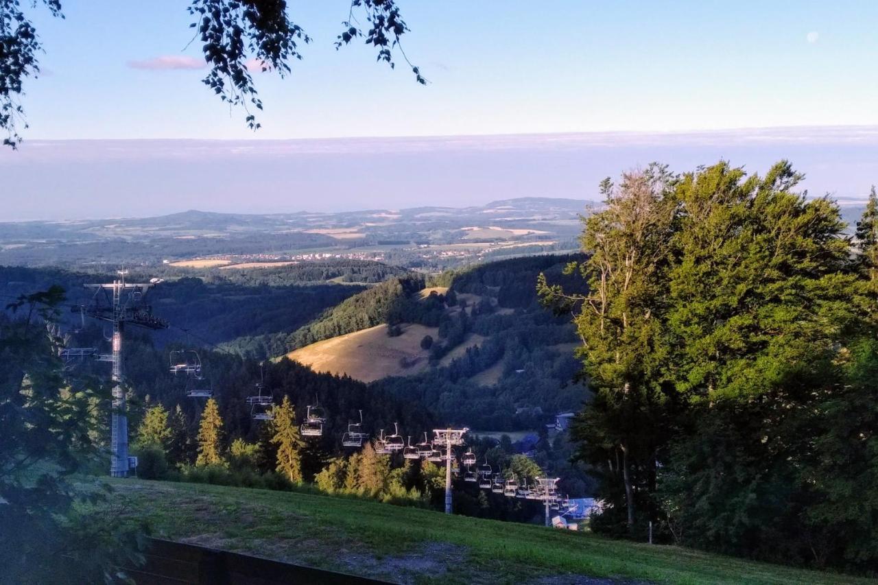 Profamily Hotel Top Benecko Zewnętrze zdjęcie